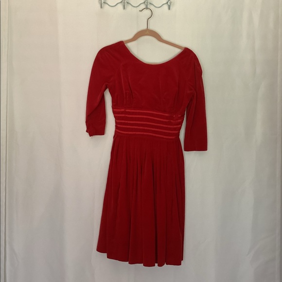Vintage jr.theme Velvet red dress - Picture 3 of 10